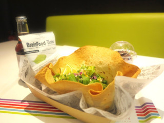 restaurant image