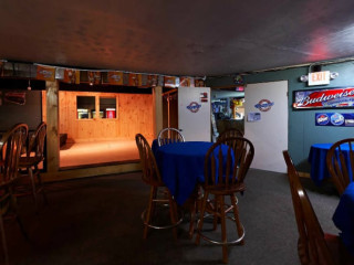 Champions Sports Tavern