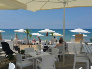 White Beach Bar Acharavi Corfu All Day Restaurant Bar