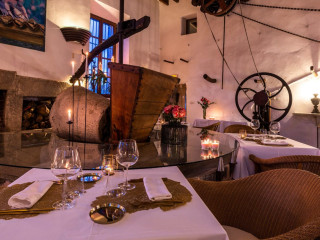 Restaurant Barretes Ca's Xorc Luxury Retreat