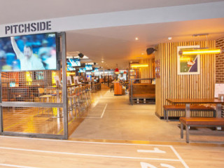 Sports Grill Canary Wharf