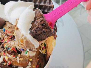 Menchie's Frozen Yogurt