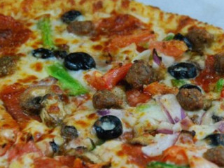 Gino's Pizza Marina