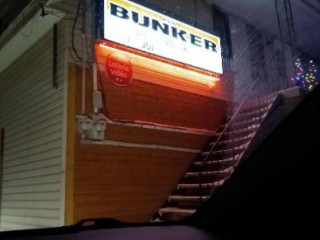 Le Bunker