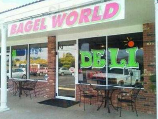 Beachside Bagel World