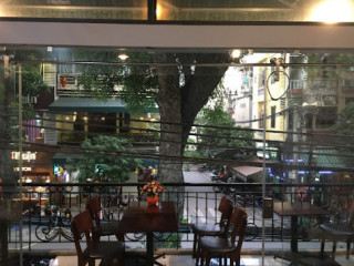 Old Quarter Cafe Hanoi