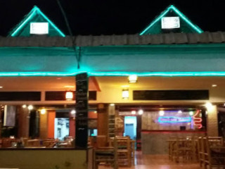 Jai-dee Home. Restaurant, Bar On The Beach.