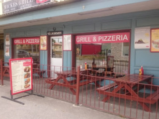 Mickes Grill Pizzeria