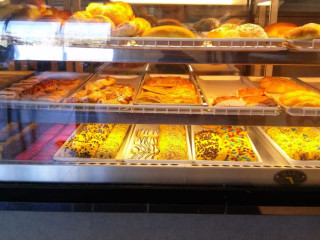 Caribe Portuguese Bakery