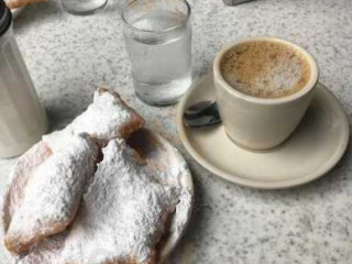 Cafe Du Monde Mandeville