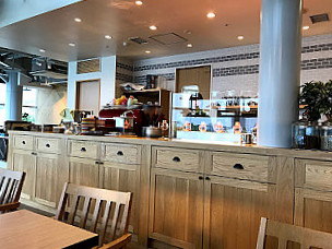 Mellow Brown Coffee Guǎng Dǎo Kōng Gǎng Diàn