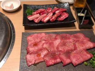 Hé Fēng Shāo Ròu Fù Shān Yù ち