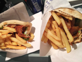 Le Gyros