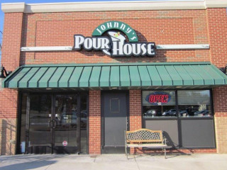 Johnny's Pour House
