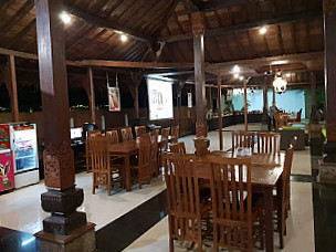 Danau Resto Purwodadi