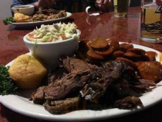 Hogback Bbq And Grill
