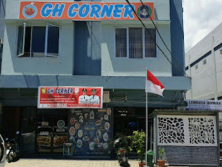 Restoran Gh Corner Abepura Jayapura Papua, Nasi Kebuli, Briyani, Nasi Arab, Roti Canai, Martabak Malaysia, Teh Tarik, Halal