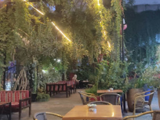Şiraz Cafe