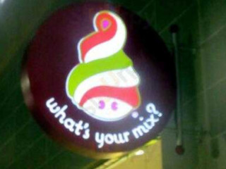 Menchie's Frozen Yogurt