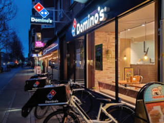 Domino's