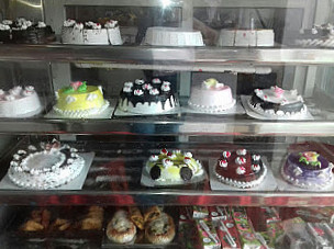 Pooja Bakery And Fast Food Banjari Tola Malajkhand