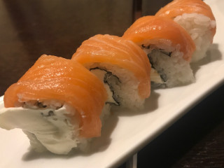 Sakura Sushi