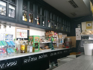 Cafeteria Corner
