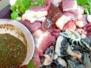 ครัวลัดดา อาหารอีสานบ้านเฮา