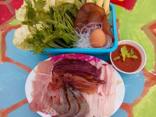 ร้าน หมูกระทะบ้านบ้าน