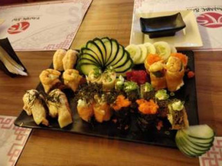 Tanabe San Sushi E Hamburgueria