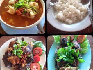 ครัวสาวนุ้ย ตามสั่ง