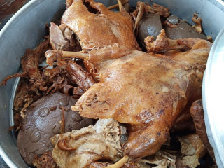 ก๋วยเตี๋ยวเป่าปาก เป็ดพะโล้