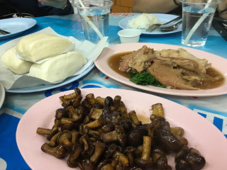 ถิง ถิง โภชนา