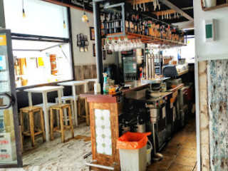 Bar Restaurante La Vina T