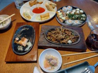 Nakoo Sushi
