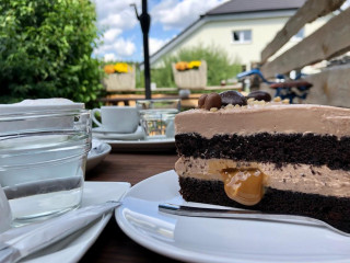 Zavěšená Káva Míšov