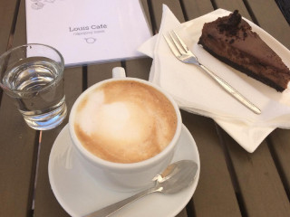 Louis Café