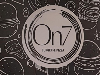 17 Burger Pizza