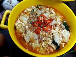 Char Maggi Pak Yop