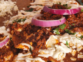 Las Canarias Chilaquiles