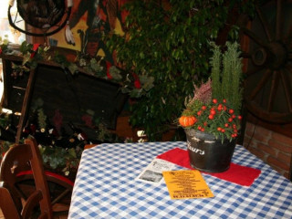 restaurant image