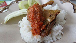 Ayam Gepuk Pak Gembus Wotgandul Semarang