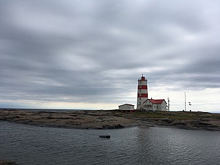 Phare de Pointe-des-Monts