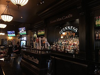 Fionn MacCool's Irish Pub