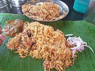 Nayeembiriyani