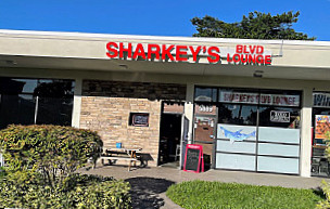 Sharkey's Boulevard Lounge