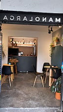 Manolarga Café