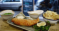 Hooked Fish & Chips