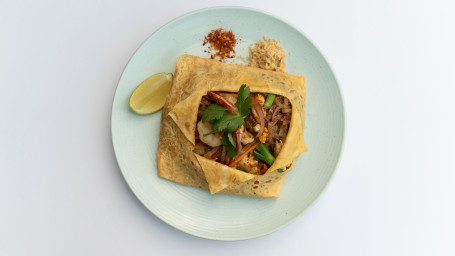 Pad Thai Omelet Wrap