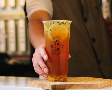 Dōng Guā Mì Bǎi Xiāng White Gourd Drink With Honey And Passion Fruit